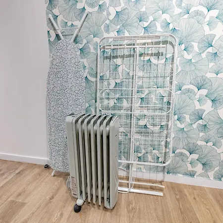Le Chic - Metro 8 - Paris Apartment